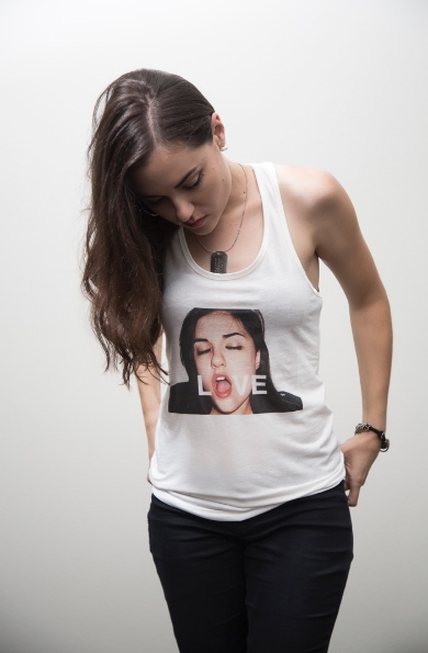 Berhenti jadi bintang porno, yang dilakukan Sasha Grey ini bikin kagum