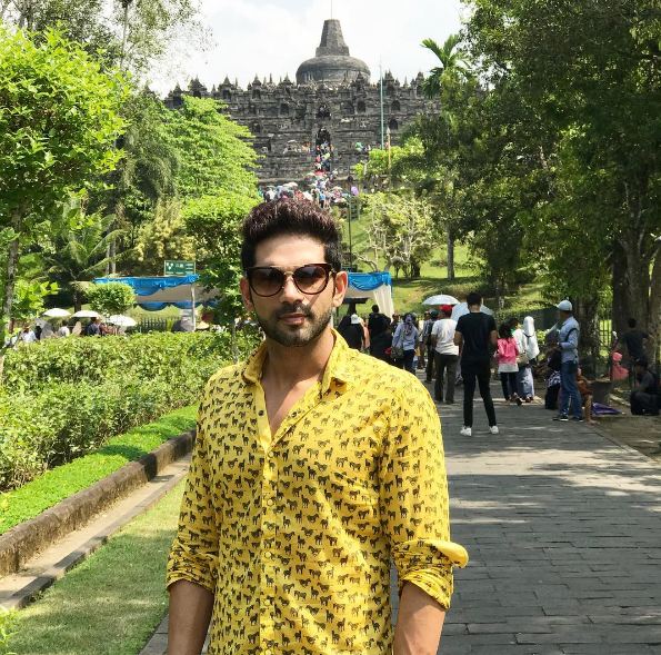 Ankit Bathla, aktor India yang hobi traveling keliling Indonesia