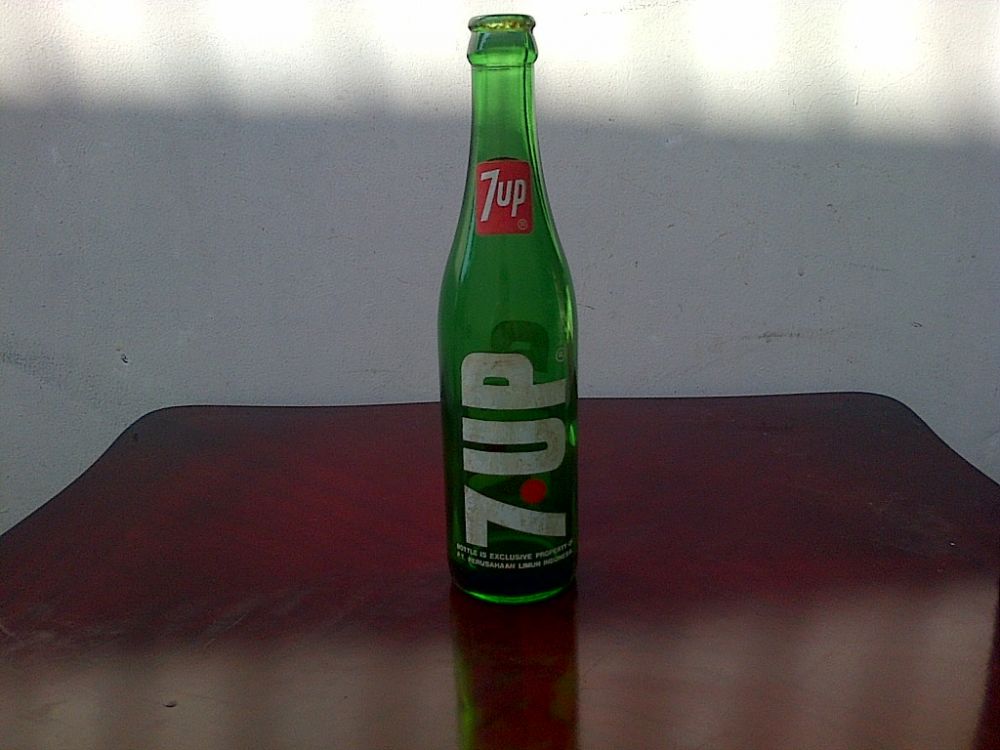 Masih ingat 8 minuman anak 90-an ini? Masa lalumu penuh kesegaran