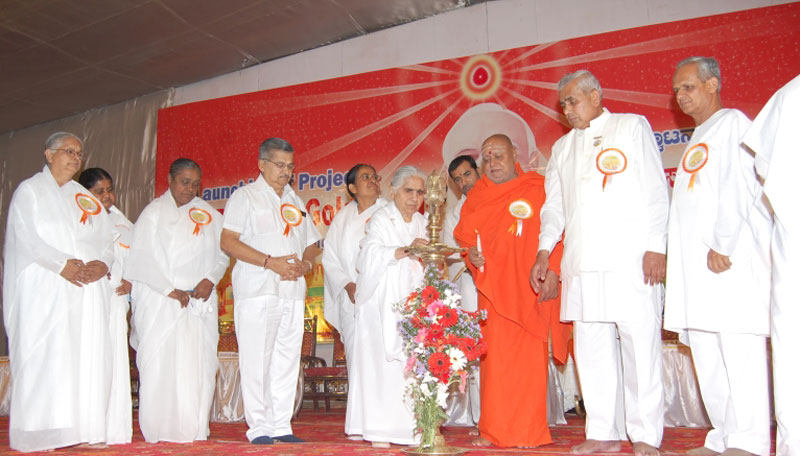 Berusia 1 abad, wanita ini masih pimpin organisasi spiritual dunia 