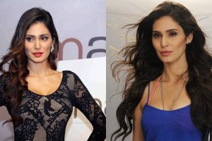 Awalnya turis, gadis seksi ini malah sukses jadi artis di Bollywood