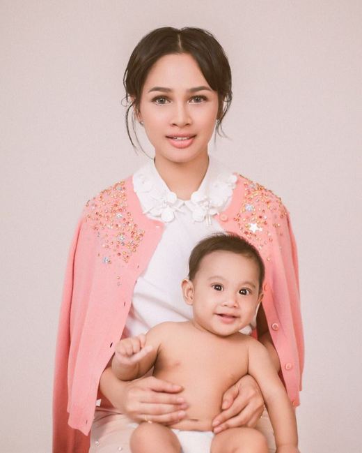 Punya bayi, 5 seleb Tanah Air ini bocorkan menu MPASI buah hatinya