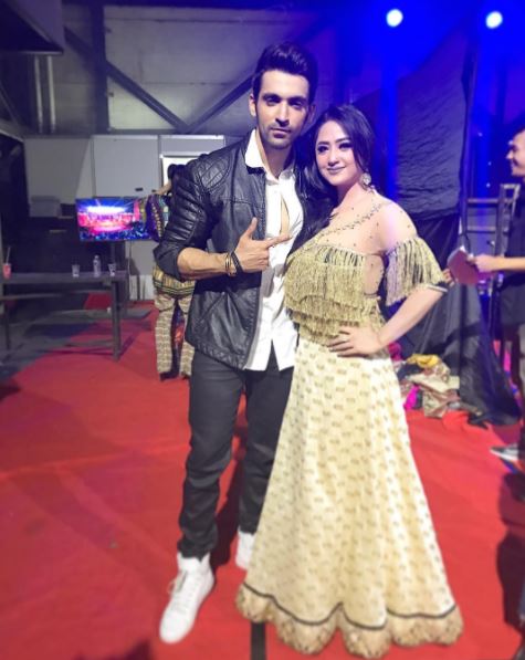 7 Potret mesranya Arjit Taneja dan Dewi Perssik, bikin fans pada baper