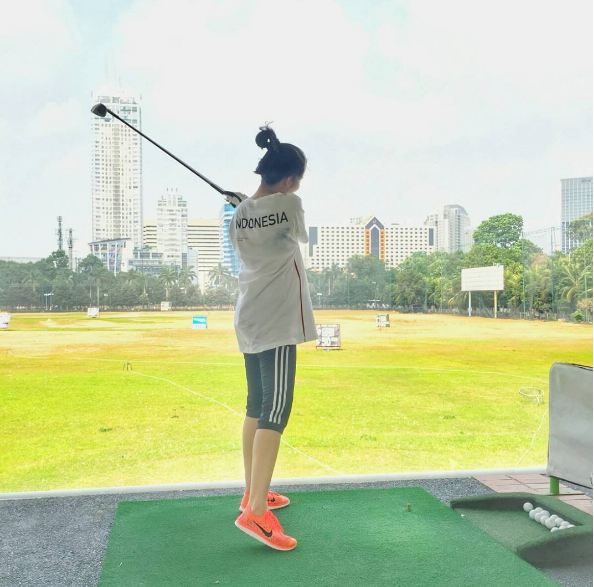 Jadi ibu Persit, ini 10 potret terkini Winda Khair