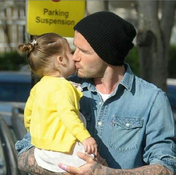 10 Potret kedekatan David Beckham dengan putri kecilnya, bikin meleleh