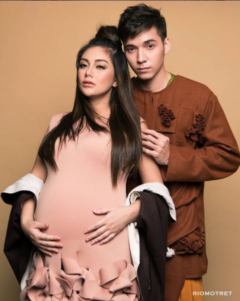 Usia kehamilan 26 minggu, ini 7 foto kehamilan ala Celine Evangelista