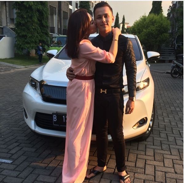 Jadi host kondang, ini 4 koleksi mobil mewah Andhika Pratama