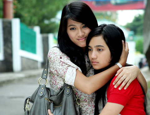 Potret kegiatan Rachel Amanda, mantan artis cilik yang kini tulis buku