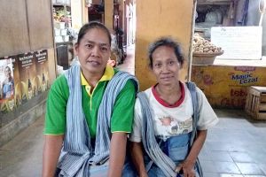 Cerita haru ibu-ibu buruh gendong di Pasar Beringharjo