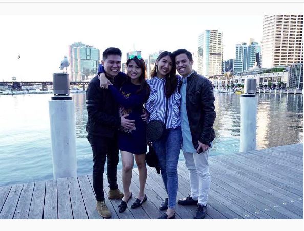 Perut membuncit, 10 style ala Acha Septriasa ini bisa jadi inspirasi