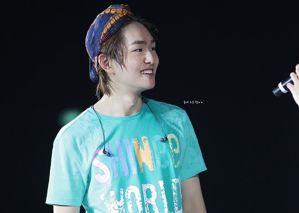 7 Seleb Korsel ini pernah ketahuan memakai produk Indonesia, bangga ya