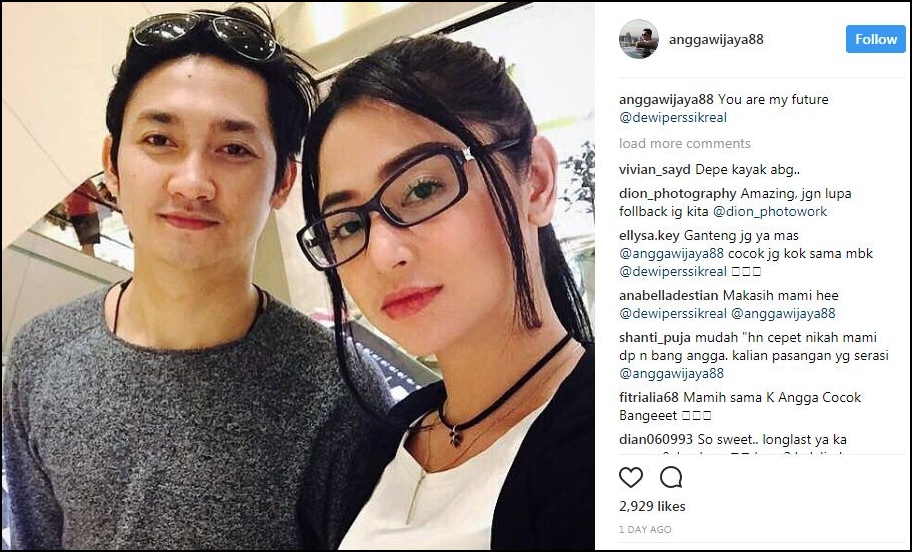 Dikabarkan pacaran, Dewi Perssik & asisten saling umbar kemesraan