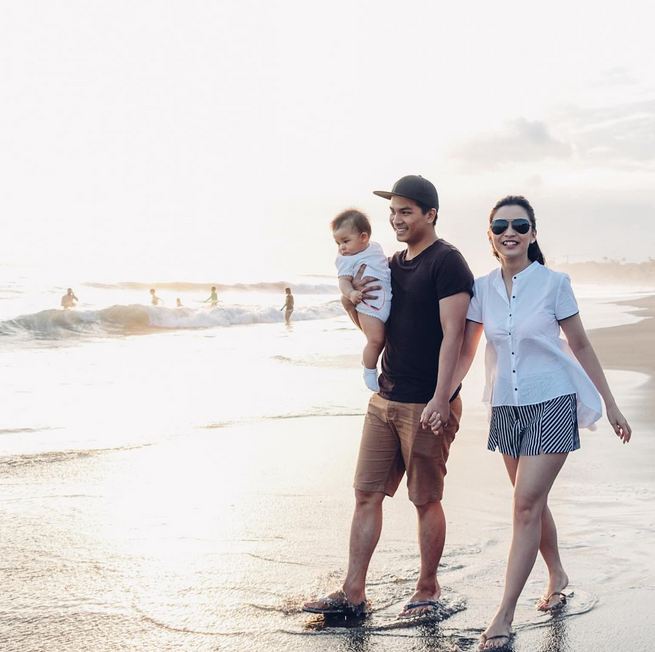 10 Tahun bersama, ini 13 potret romantis Glenn Alinskie-Chelsea Olivia