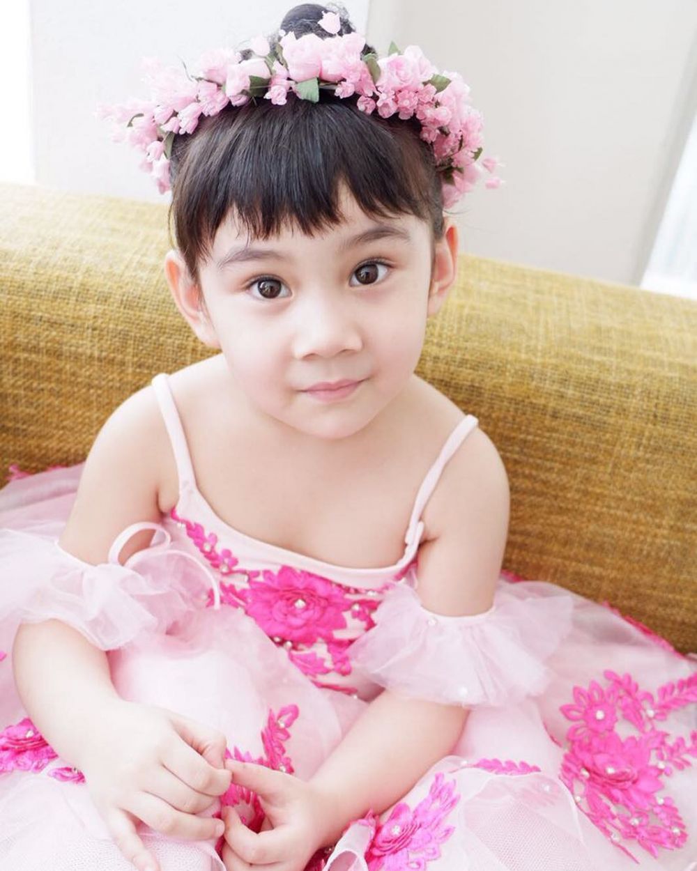 10 Foto Annabel, putri Astrid Tiar yang makin pintar dan menggemaskan