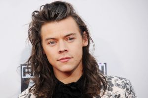 Harry Styles dinobatkan jadi pemilik mata terindah di dunia