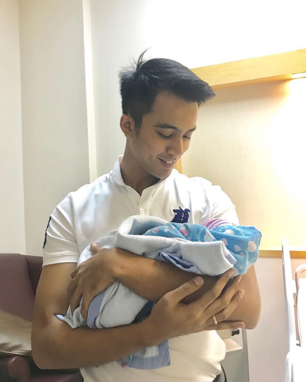 20 Hari pasca melahirkan, wanita ini hadapi kenyataan pahit dari suami