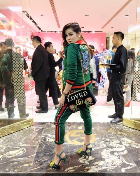 10 Potret selebriti top Tanah Air di Gucci Garden Party, hits banget