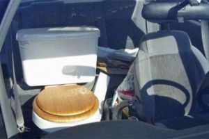 10 Desain jok mobil ini bikin gagal paham, aneh-aneh banget