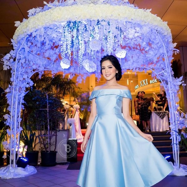 Move on dari Bella, ini 13 foto cantiknya kekasih baru Afif Kalla