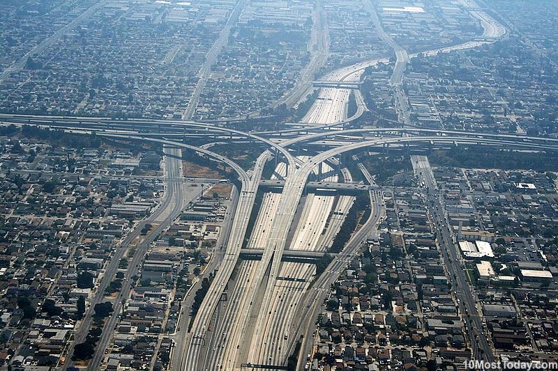 10 Simpang susun rumit di dunia, bisa bikin Habiburokhman nyasar nih