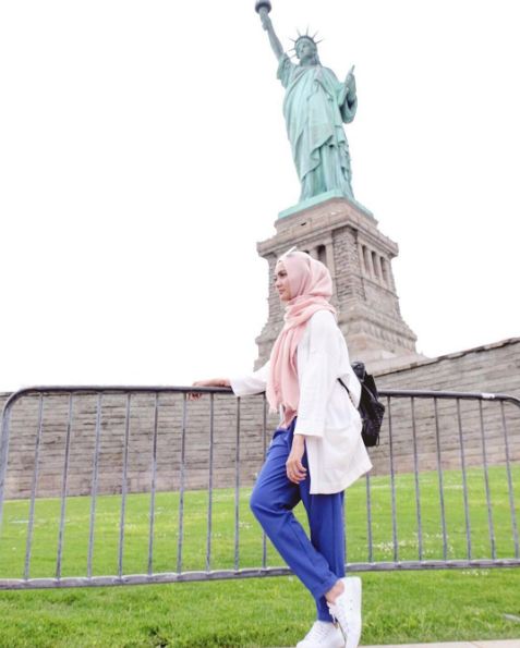 Tak muncul di 'Bintang Pantura', ini 12 potret liburan Rina Nose di AS