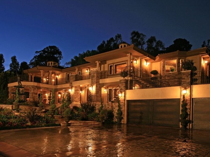 10 Potret rumah mewah milik keluarga Kardashian, harganya fantastis!