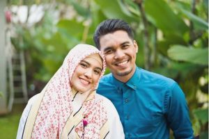 Menanti kelahiran bayi, ini 11 foto kemesraan Mario Irwinsyah & istri