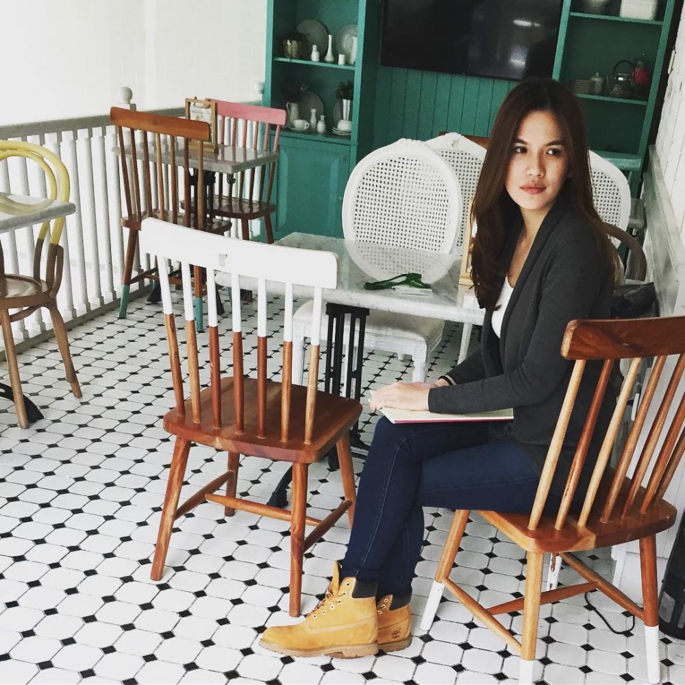 10 Potret cantiknya Deasy Priscilla, calon istri Marcel Chandrawinata