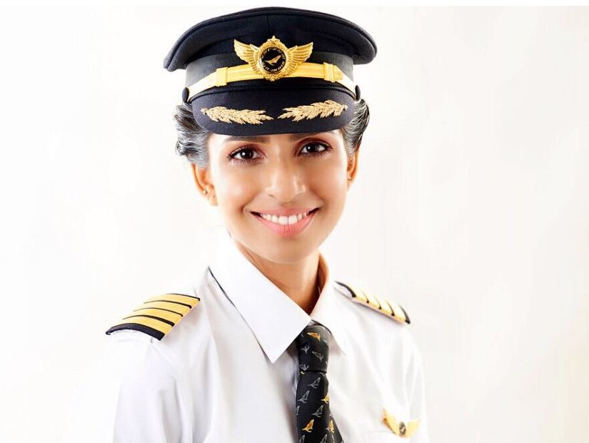 10 Foto cantiknya Anny Divya, kapten pilot wanita termuda Boeing 777