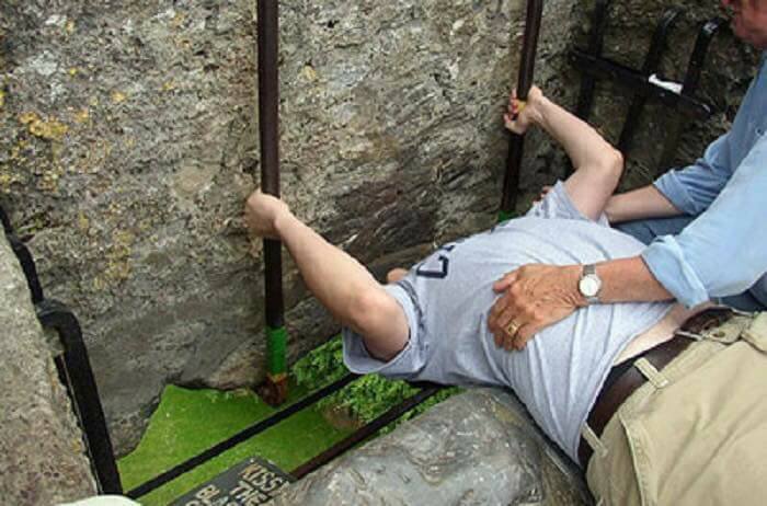 12 Foto kelakuan kocak orang yang bikin geleng-geleng kepala