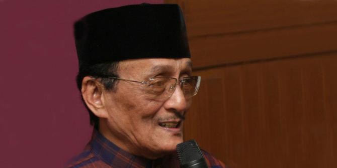 Basofi Soedirman, pelantun lagu Tidak Semua Laki-laki tutup usia 
