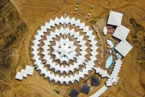 Uniknya gurun pasir ini, ada wahana rekreasi yang manjakan wisatawan