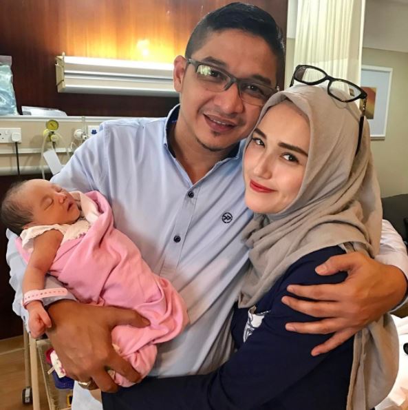 Kerap diterpa isu miring, ini 10 potret harmonis keluarga Pasha-Adelia