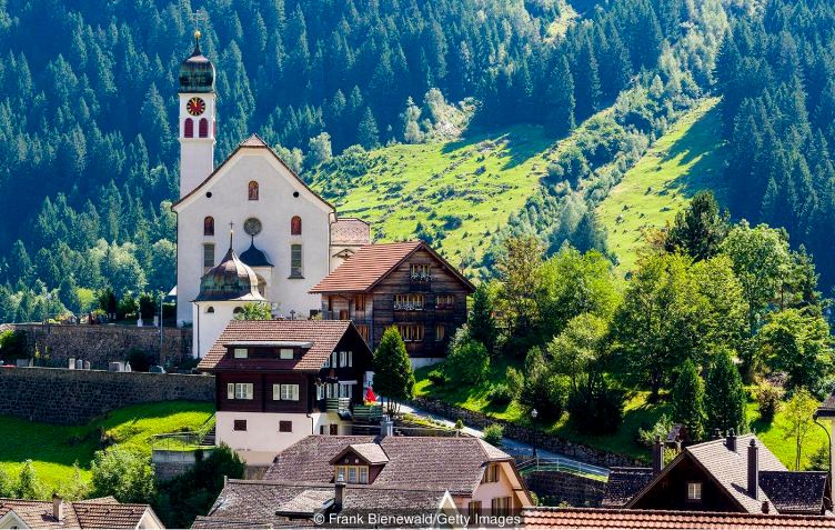 5 Negara ini punya penduduk paling panjang umur sedunia, 3 dari Asia