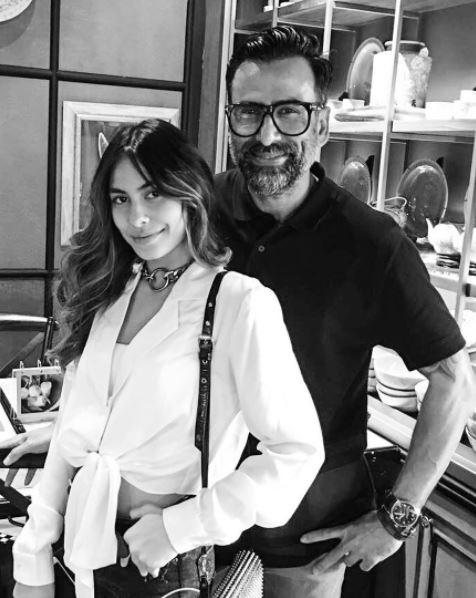 Potret kedekatan Jeremy Thomas & anak sebelum terkena kasus penipuan