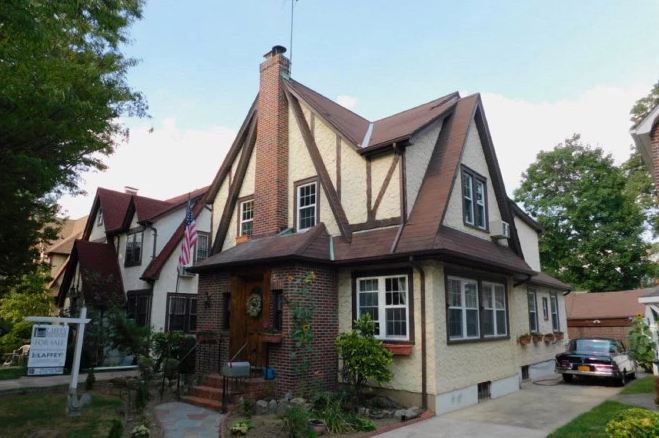 Rumah masa kecil Trump disewakan, harga per malam Rp 9,6 juta