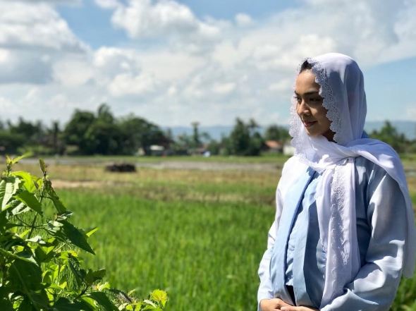 10 Potret Tika Bravani saat jalani syuting film Nyai Ahmad Dahlan