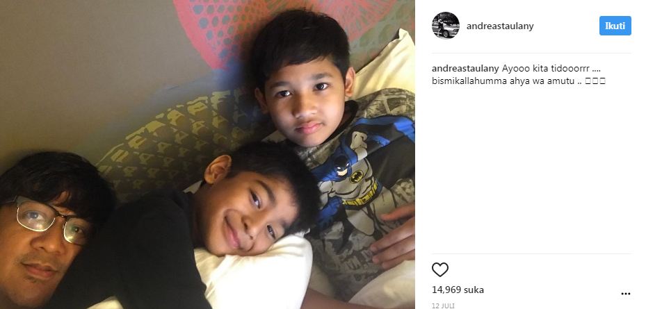 Tak cuma pelawak top, ini 10 foto bukti Andre Taulany juga papa idaman