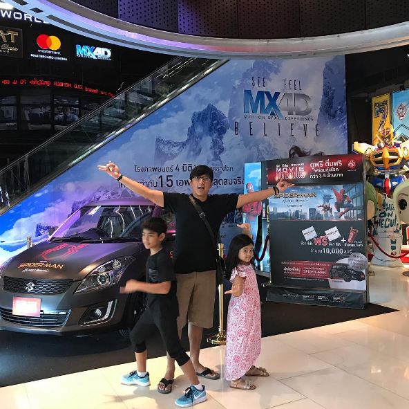 Tak cuma pelawak top, ini 10 foto bukti Andre Taulany juga papa idaman