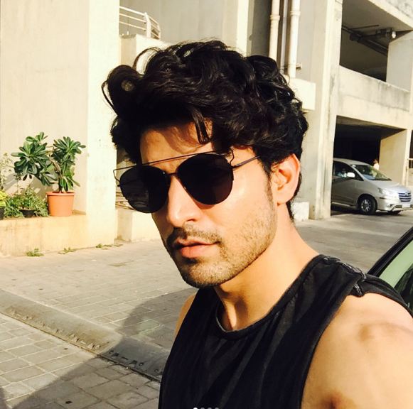 Gurmeet Choudhary, pemeran Maan di serial Geet yang bikin gagal fokus