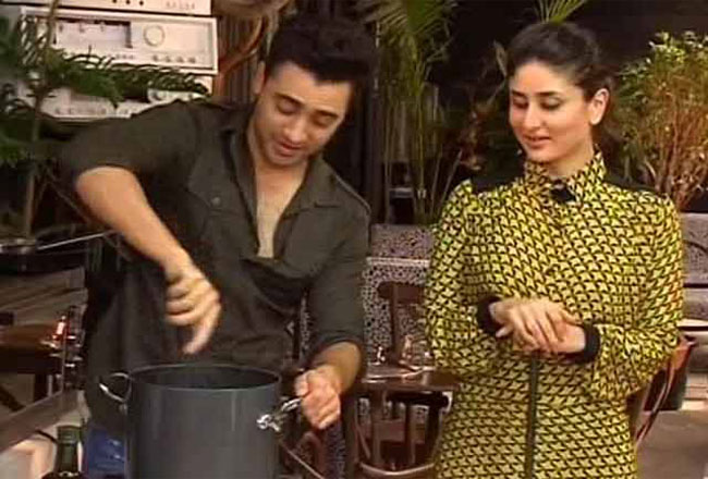 Nggak cuma jago akting, 5 aktor top Bollywood ini juga pintar masak