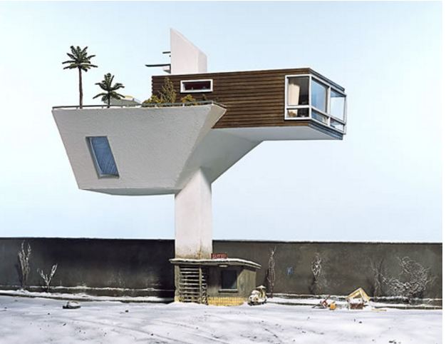 15 Karya miniatur ini punya makna yang nyindir banget