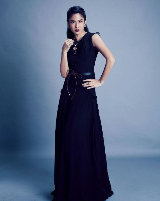 Sudah dikaruniai 2 anak, keseksian 5 seleb cantik ini body goals abis