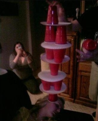 13 Potret 'tantangan keseimbangan' ini tak bisa jika nggak diketawain