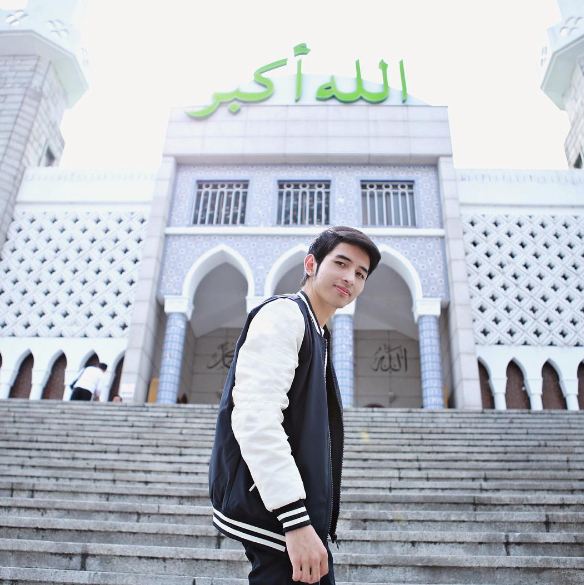 10 Foto cool Aditya Surya Pratama, pengganti Ryan Thamrin di Dr OZ 