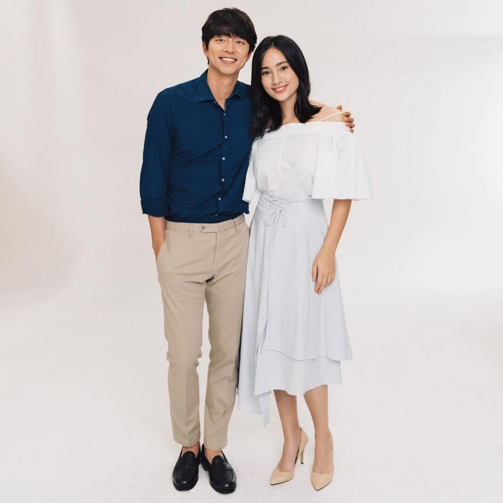 Adu akting di iklan smartphone, Gong Yoo peluk mesra Tatjana Saphira