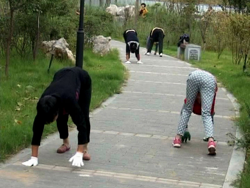 10 Latihan fisik unik ini bikin kamu makin betah keluarin keringat