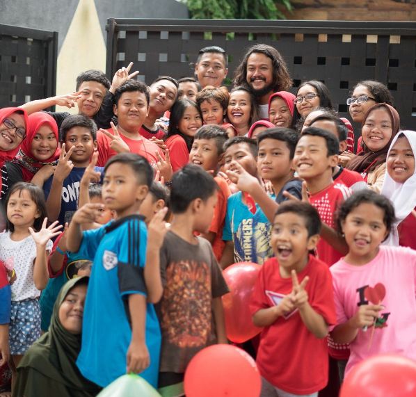 10 Potret serunya perayaan 17 Agustusan ala keluarga Dwi Sasono