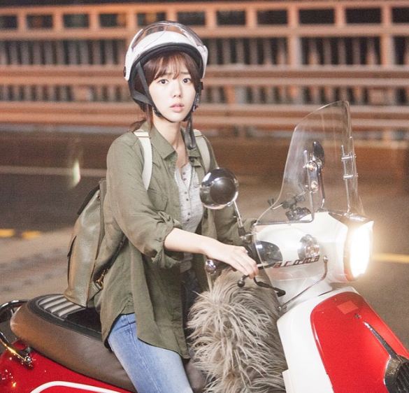 10 Foto imutnya Chae Soo-bin, pemeran Dan-ah di Strongest Deliveryman