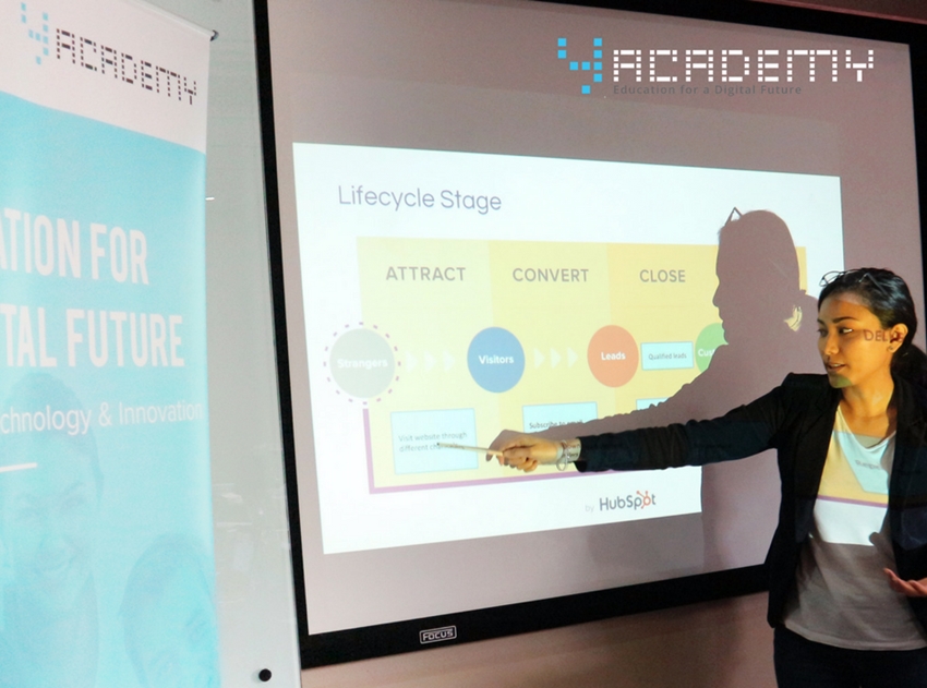 Yuk asah keterampilan digital kamu biar dapat sertifikat keren ini